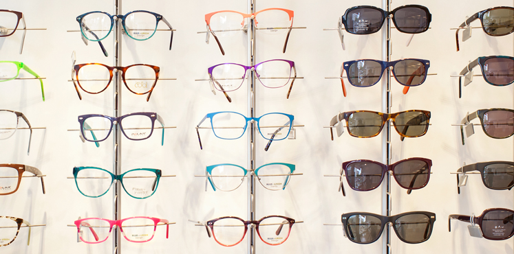 Cómo elegir gafas graduadas para ti | Óptica Iruña